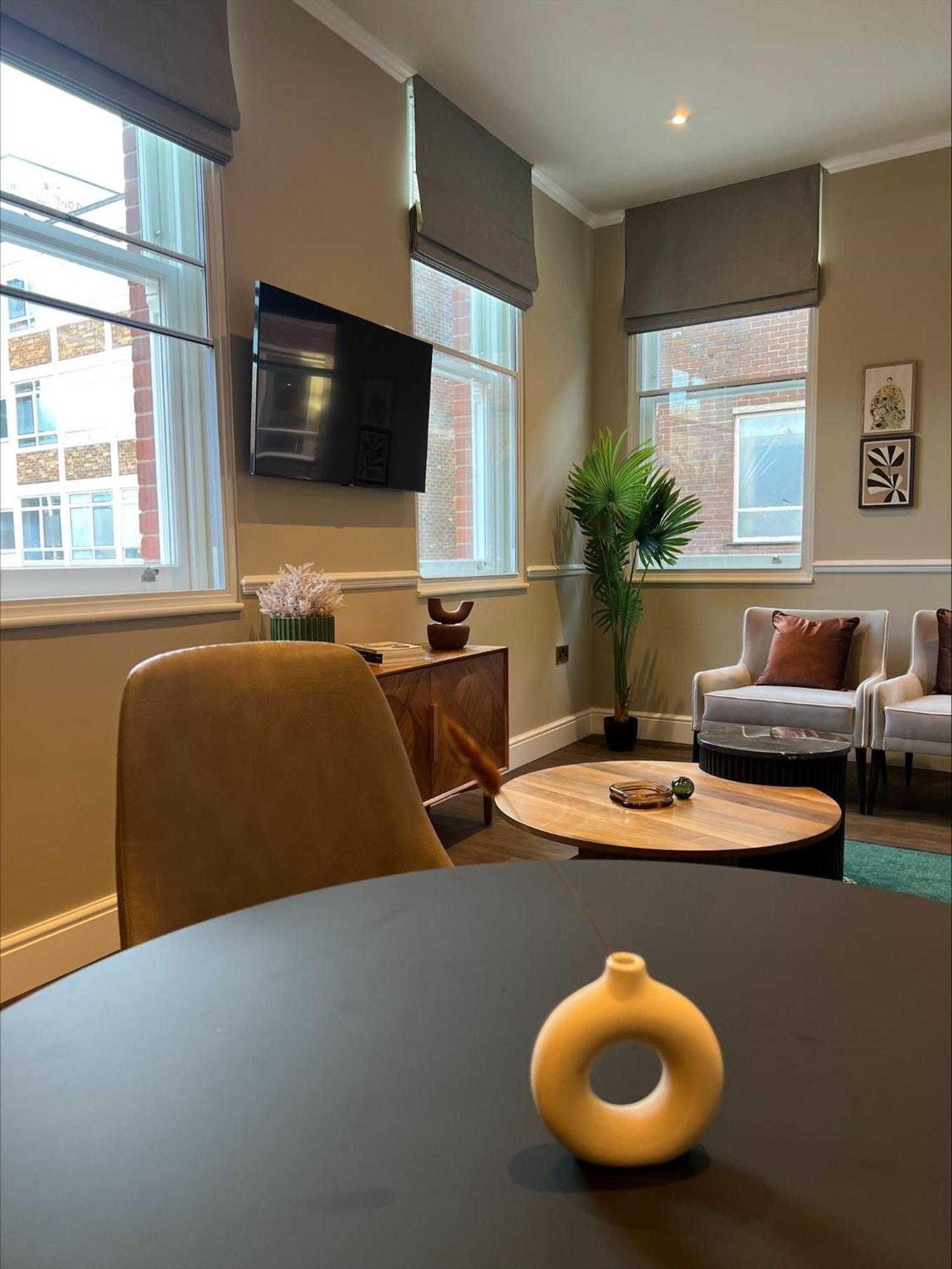 Nest Serviced Apartments Bedford Zewnętrze zdjęcie