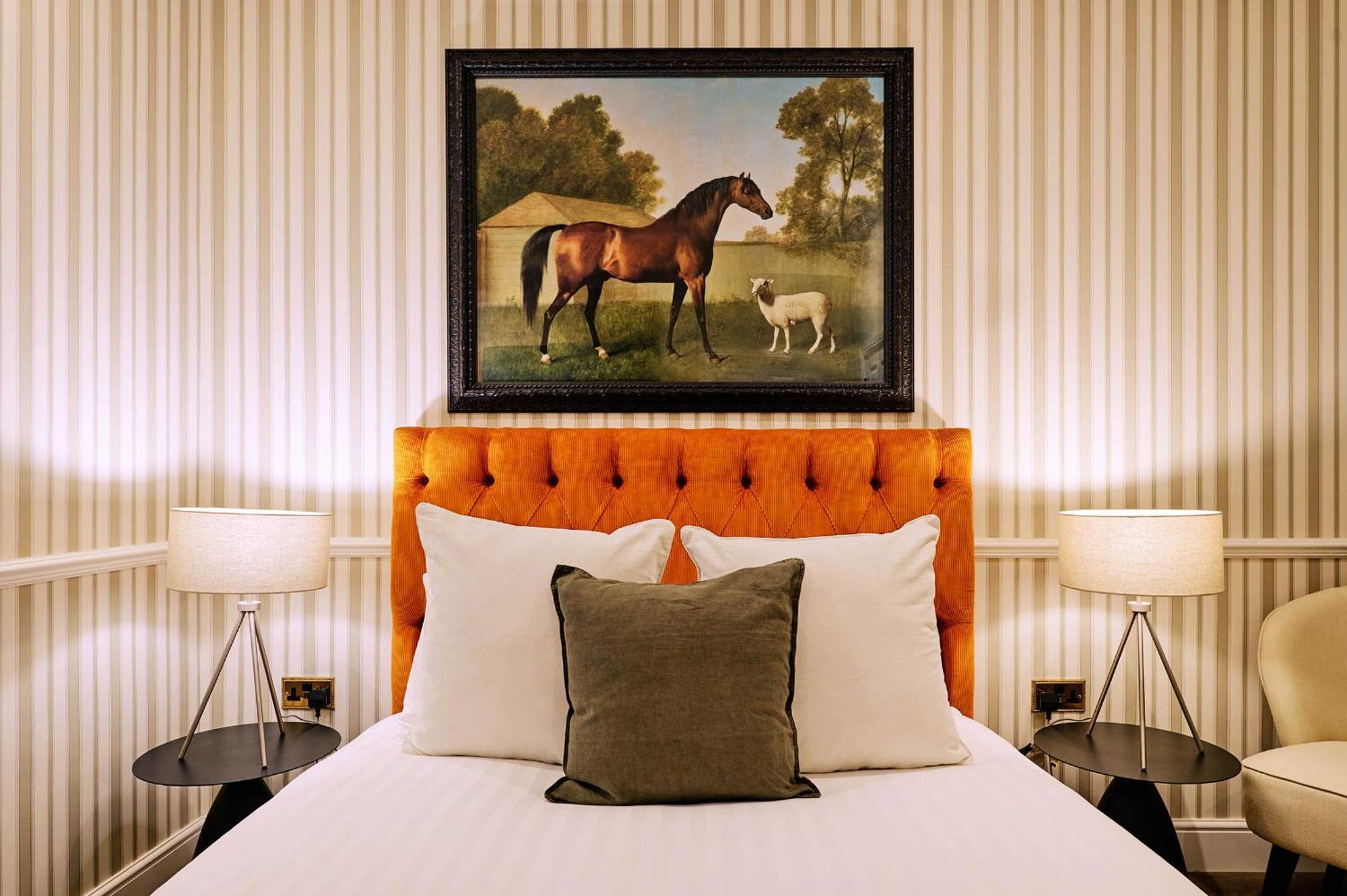 Nest Serviced Apartments Bedford Zewnętrze zdjęcie
